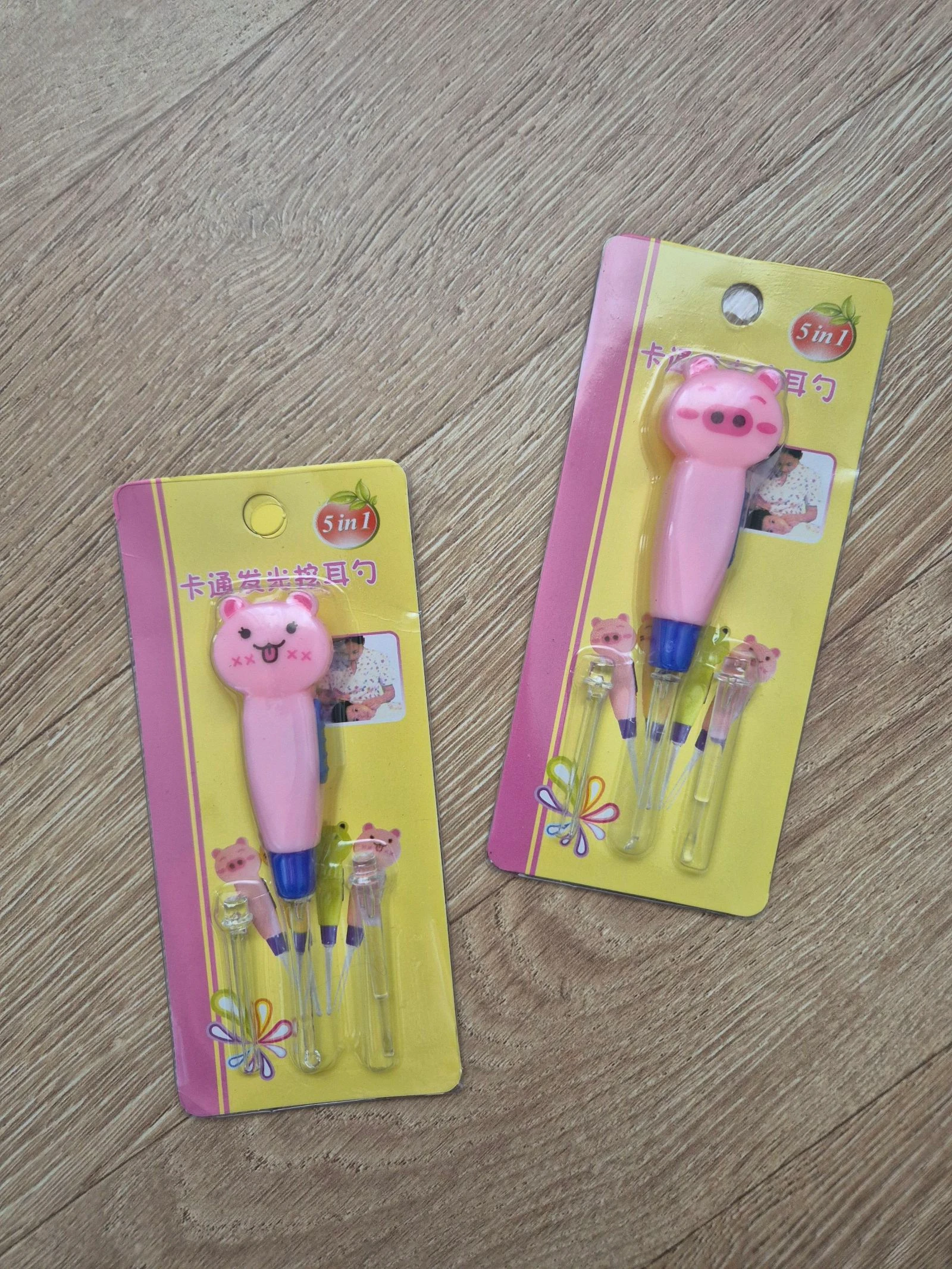 Cure oreille lumineux 